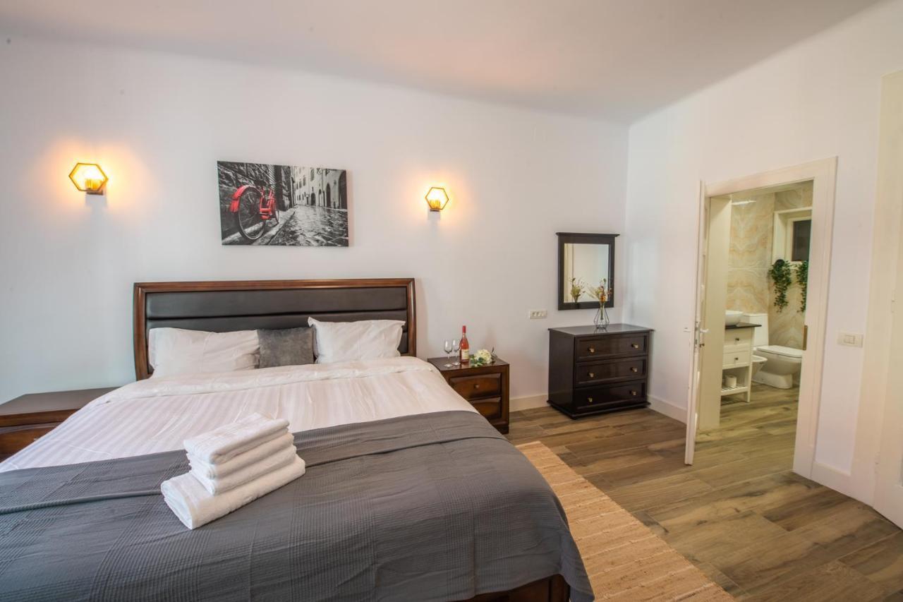 Old Town Suites Brassó Kültér fotó