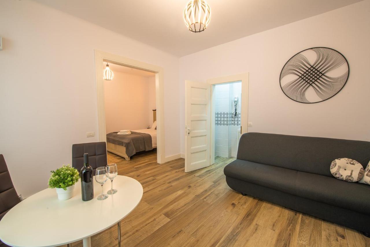 Old Town Suites Brassó Kültér fotó