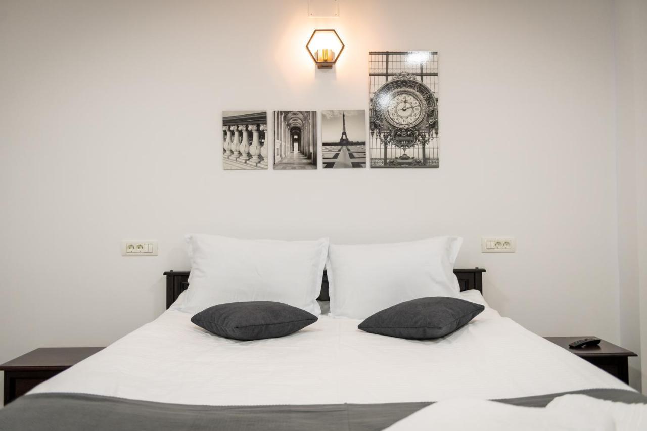 Old Town Suites Brassó Kültér fotó